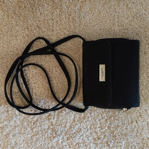 NWOT The Limited Small Black Purse with Removable Strap to Convert into a Wallet - Picture 2 of 6